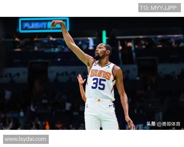 凯文杜兰特:从篮球天才到全能运动员的辉煌旅程与成就解析 凯文杜兰特:从篮球天才到全能运动员的辉煌旅程与成就解析